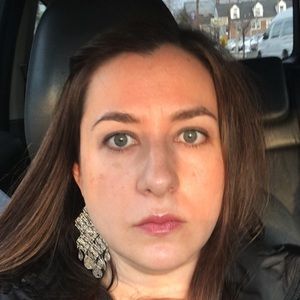 Meet your Posher, Madelaine